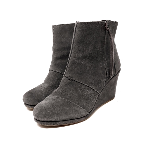 gray toms booties